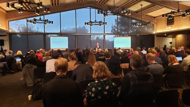 Tresidder Oak Lounge