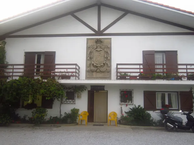 CASERIO EN ZONA RURAL ISTILLA