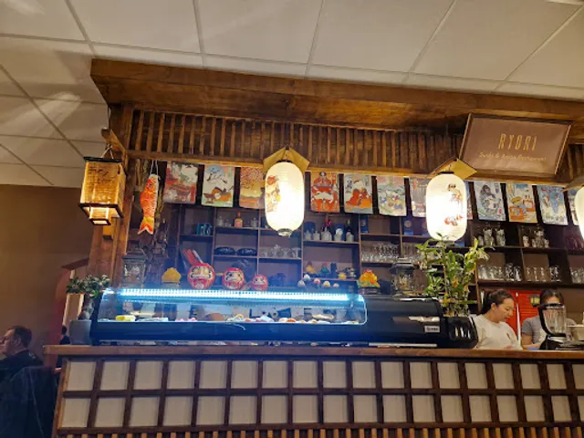 RYORI – Sushi & Asian Restaurant