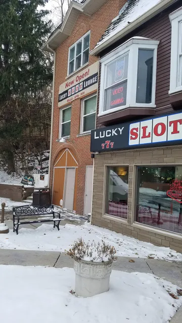 Old Willow Shopping Center