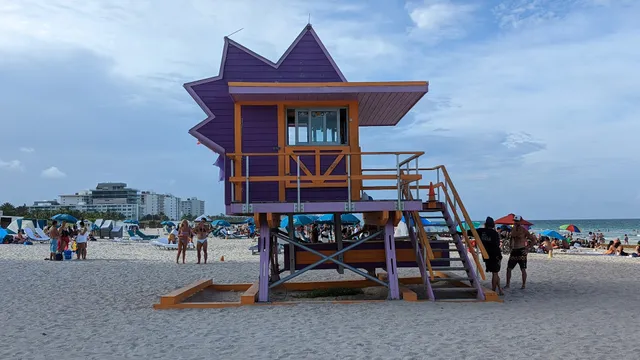 100 Lifeguard Tower