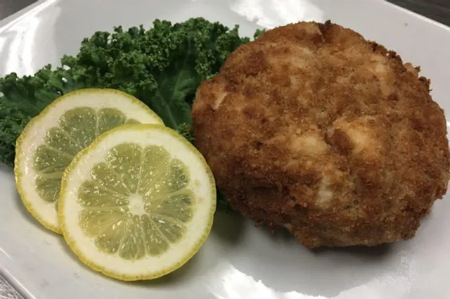 Capt'n Chucky's Crab Cake Co. Colmar