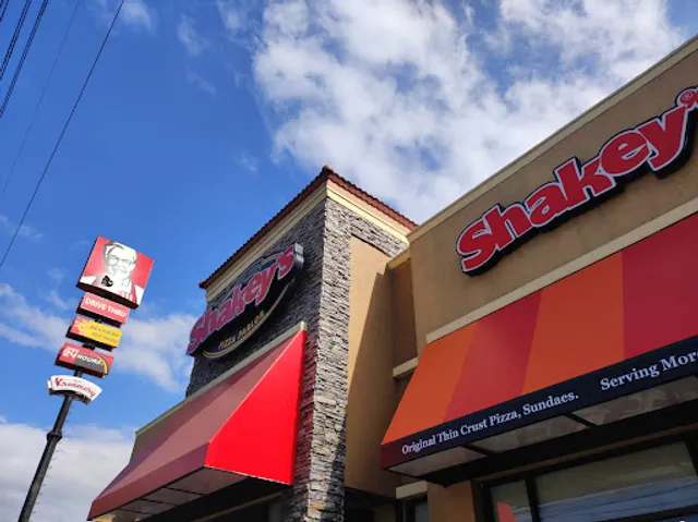 Shakey's Pizza Parlor