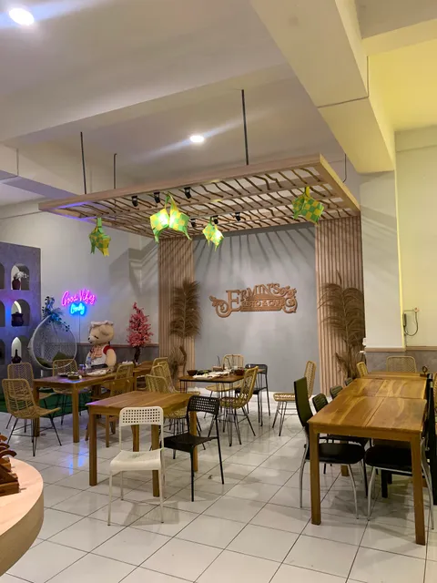 Ermin's Resto & Cafe