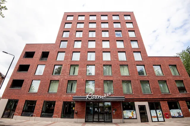 Roomzzz Aparthotel London Stratford
