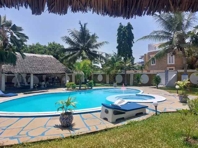 Dadida's Pool Cottage