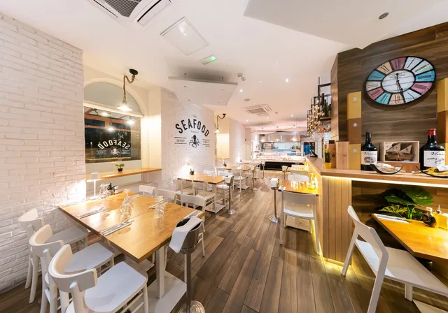 The Seafood Market Grill