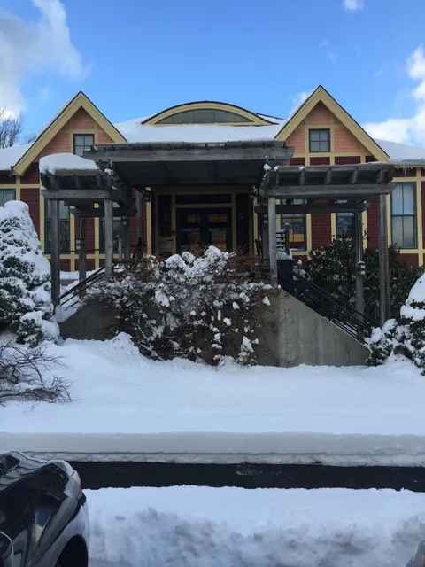 Brewster Ladies Library