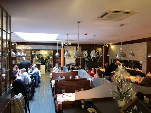 Le Rendez-Vous Brasserie Restaurant