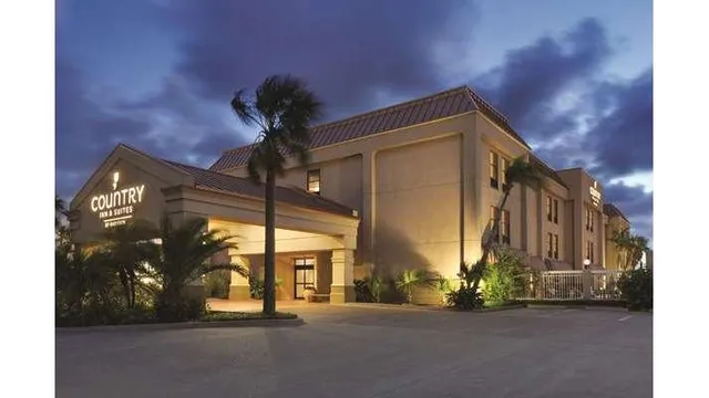 Comfort Inn & Suites Portland - Corpus Christi