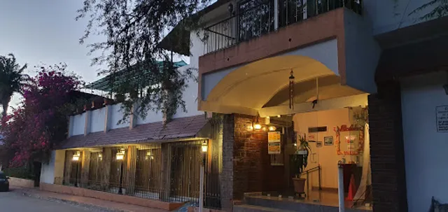 Restaurant Bar La Parisina