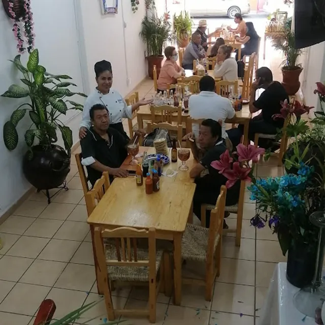 Mariscos "Cevichería La Chata"