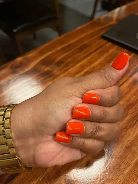 Eva's Nails & Spa