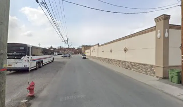 The District Sports Lounge