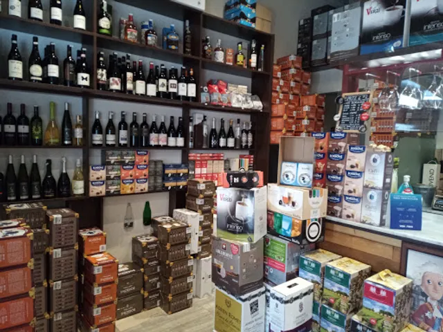 Lo Spacca Vino Wine Bar