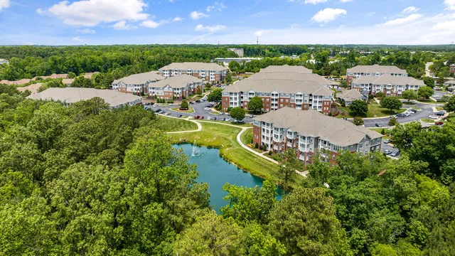 Windsor at Tryon Village Apartments
