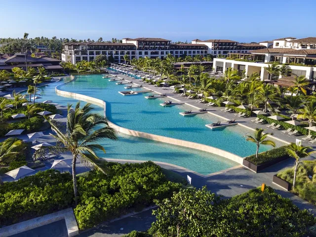 Adults Only Club at Lopesan Costa Bávaro