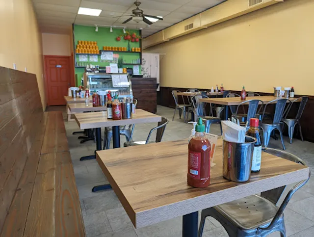 The Rolling Spring Roll (Commack)