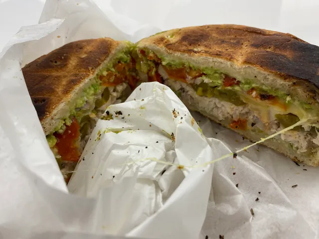 Favourite Fillings Lunch Bar