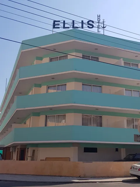 ELLIS HOTEL APTS