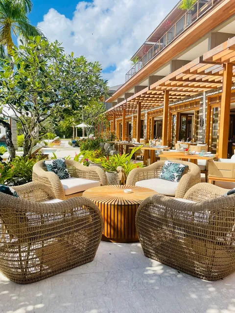 L'Escale Lounge & Restaurant