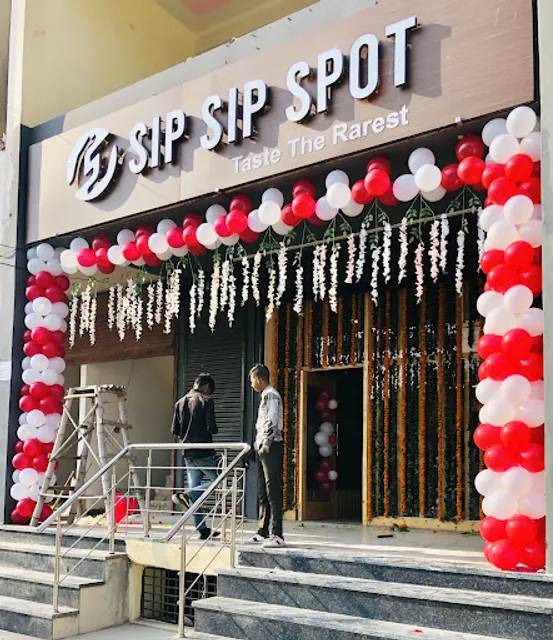 Sip Sip Spot, Tea and Coffee Cafe