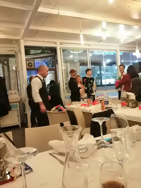 Ervin Internet Café