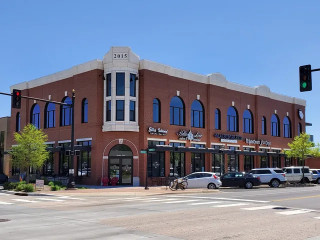 Campbell Corner Shopping and Offices