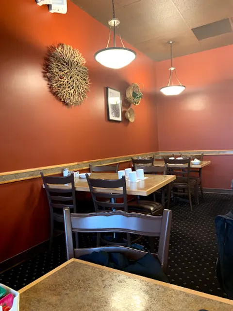 DLanos Family Restaurant