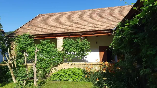 Almásliget vendégház