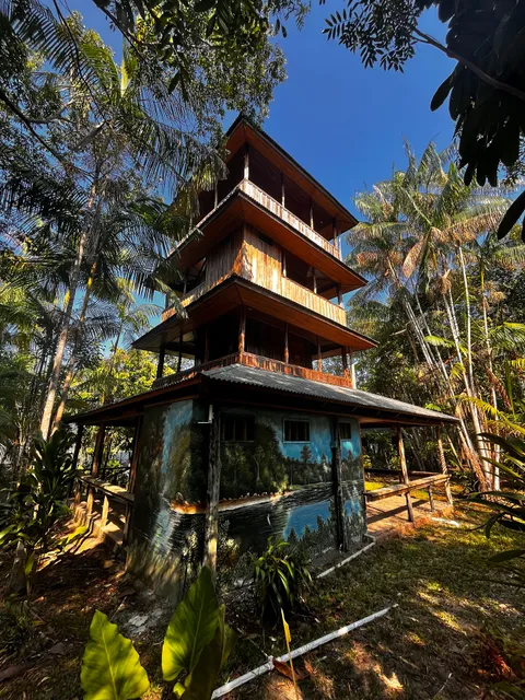 Amazon Antonio's Lodge