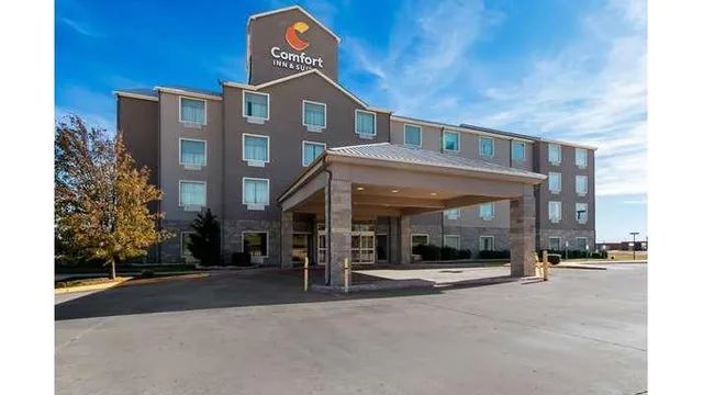 Comfort Inn & Suites Elk City South