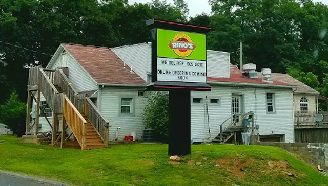 Rino's Pizza