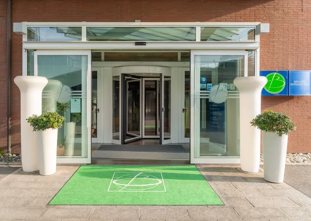 Bes Hotel Bergamo West