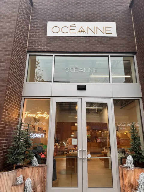 Océanne Boutique @ Pinecrest
