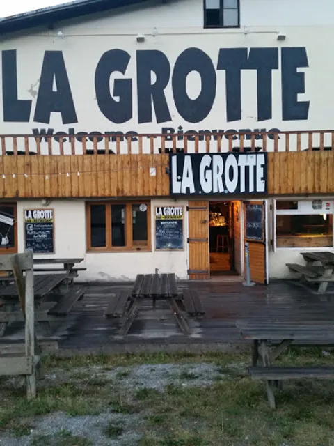 La Grotte