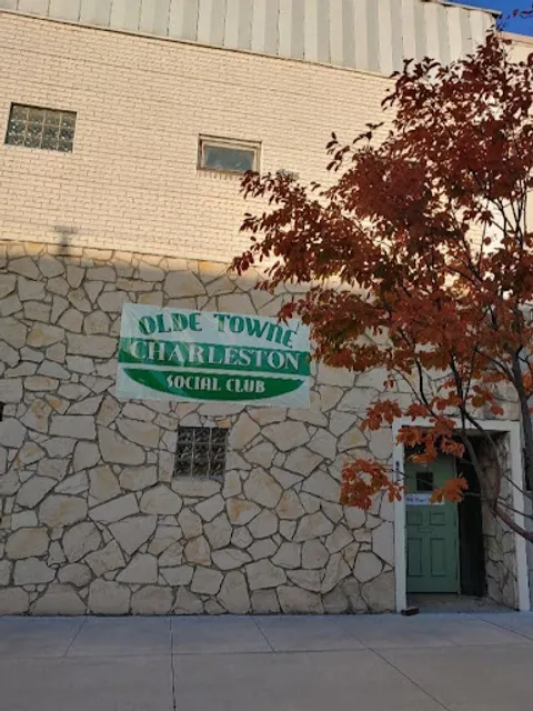 Olde Towne Charleston Social Club