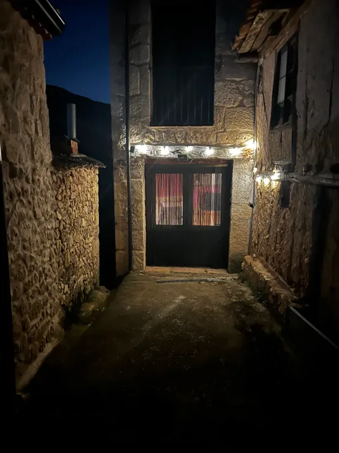 Casas Rurales la Fuentona y el Vallecillo