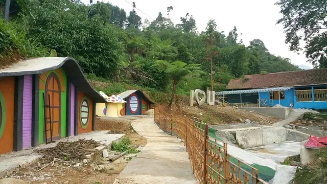 Pondok Wisata Ciparay Endah