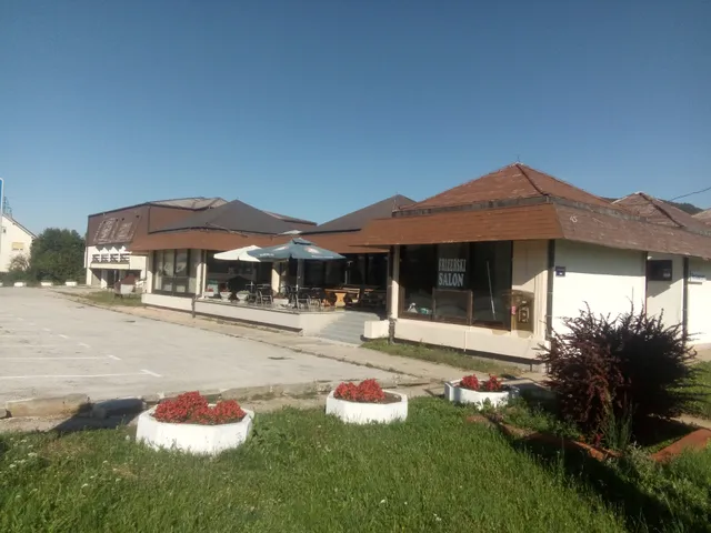 Motel Lički krovovi