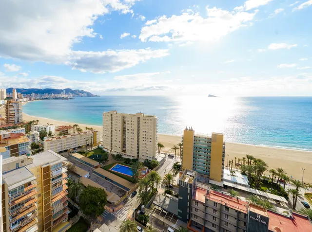 Apartamentos El Faro by MC