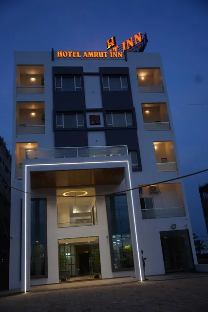 HOTEL AMRUT INN