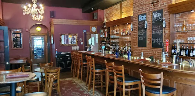 Market Avenue Wine Bar