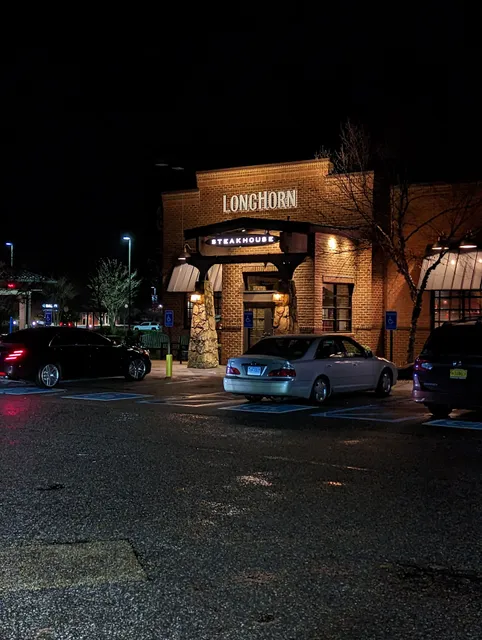 WindsorMeade Market Place