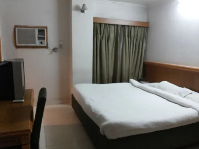 Nikii's Place,Service Apartment