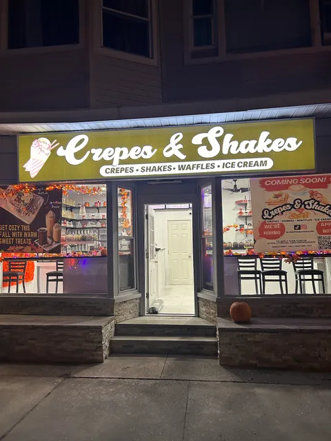 Crepes & Shakes
