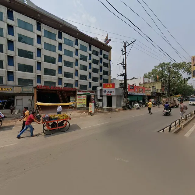 OYO 6441 Hotel Sudha Regency