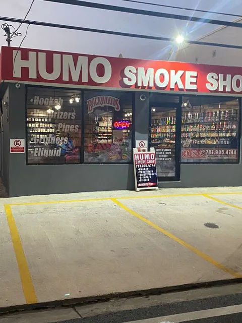 Humo Smoke Shop Manati