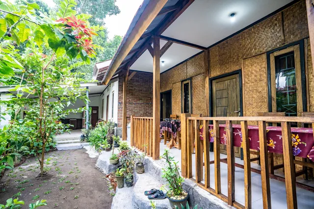TETEBATU INDAH HOMESTAY