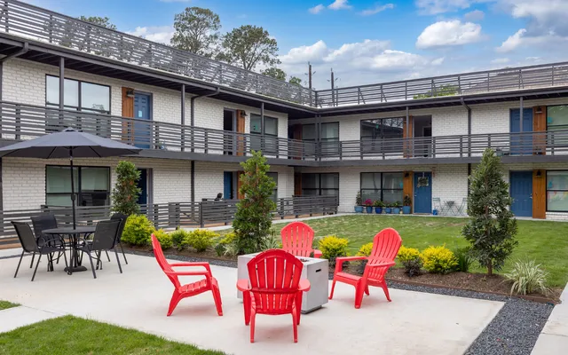 The Melrose Apartments